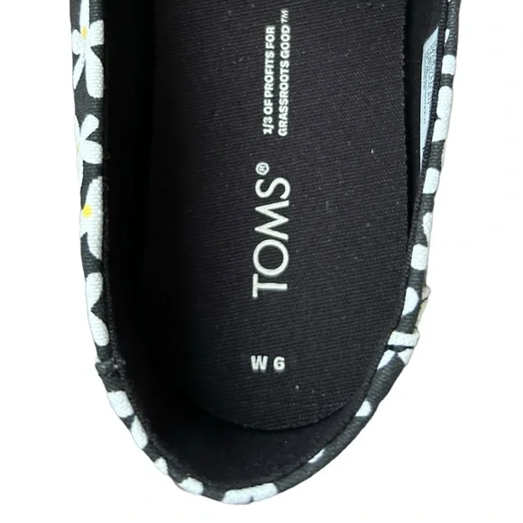 TOMS Alpargata Cloudbound Black Sun Daisies Slip on Shoes (6) - Picture 9 of 10